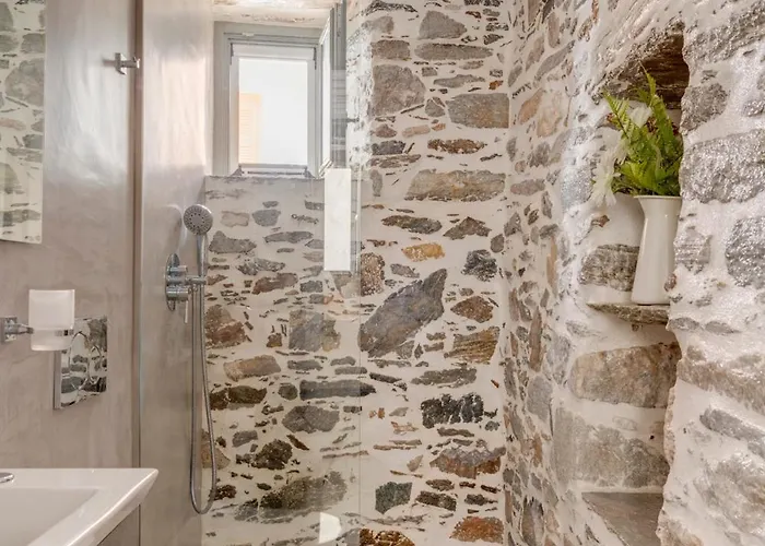 Artdecosyros Junior 펜션 아노 시로스