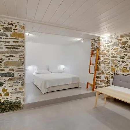 Artdecosyros Junior *