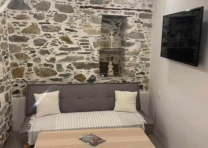 Дом отдыха Artdecosyros Junior *