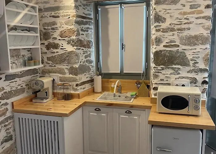 Дом отдыха Artdecosyros Junior